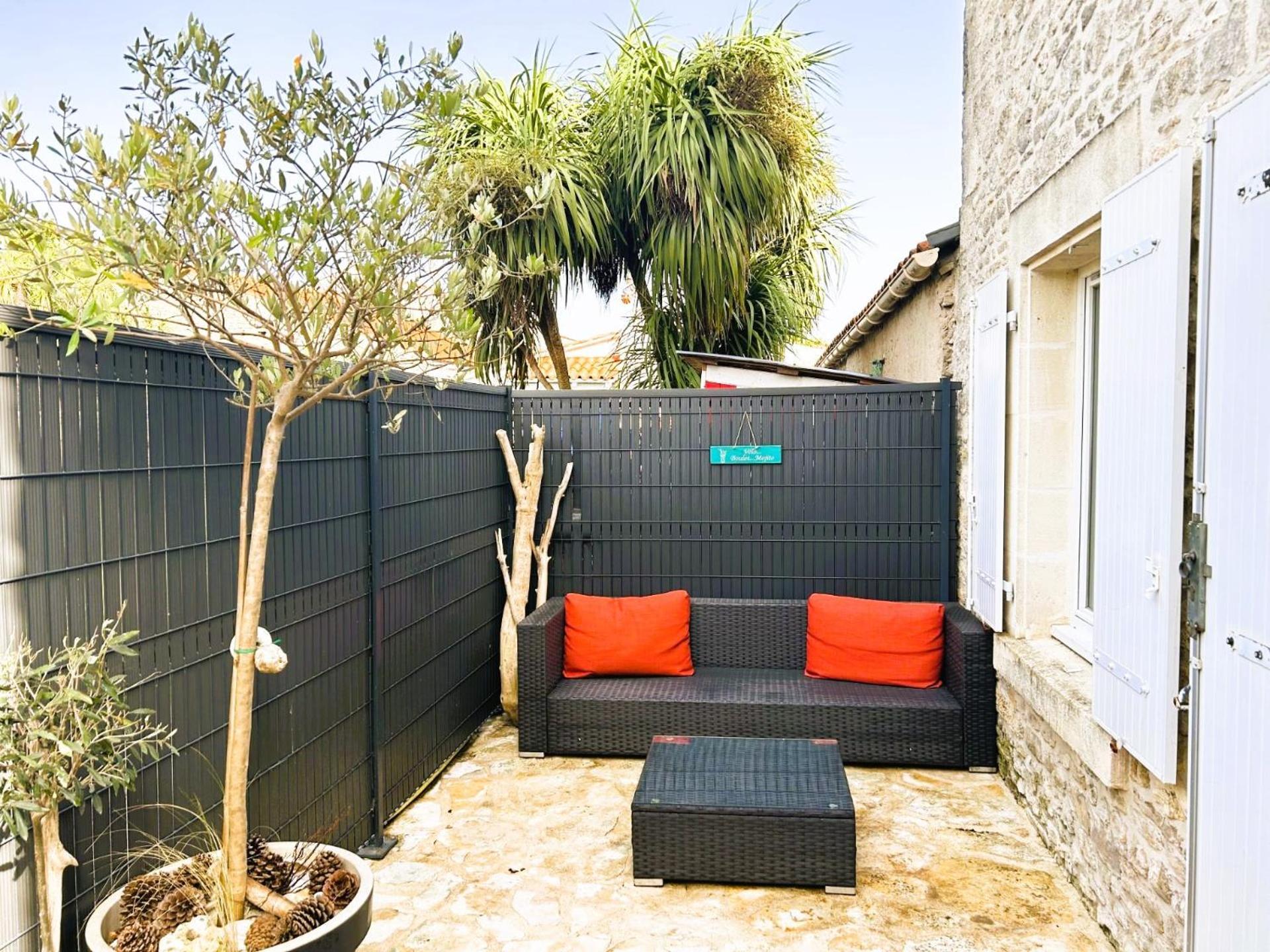 Maison Typique Oleronaise Au Coeur De L'Ile D'Oleron 생-조르주-돌레롱 외부 사진
